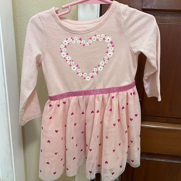 Kids dress  - Picture 1 of 3